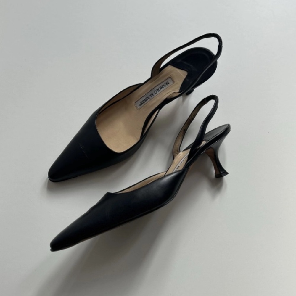 manolo blahnik carolyne slingback pump